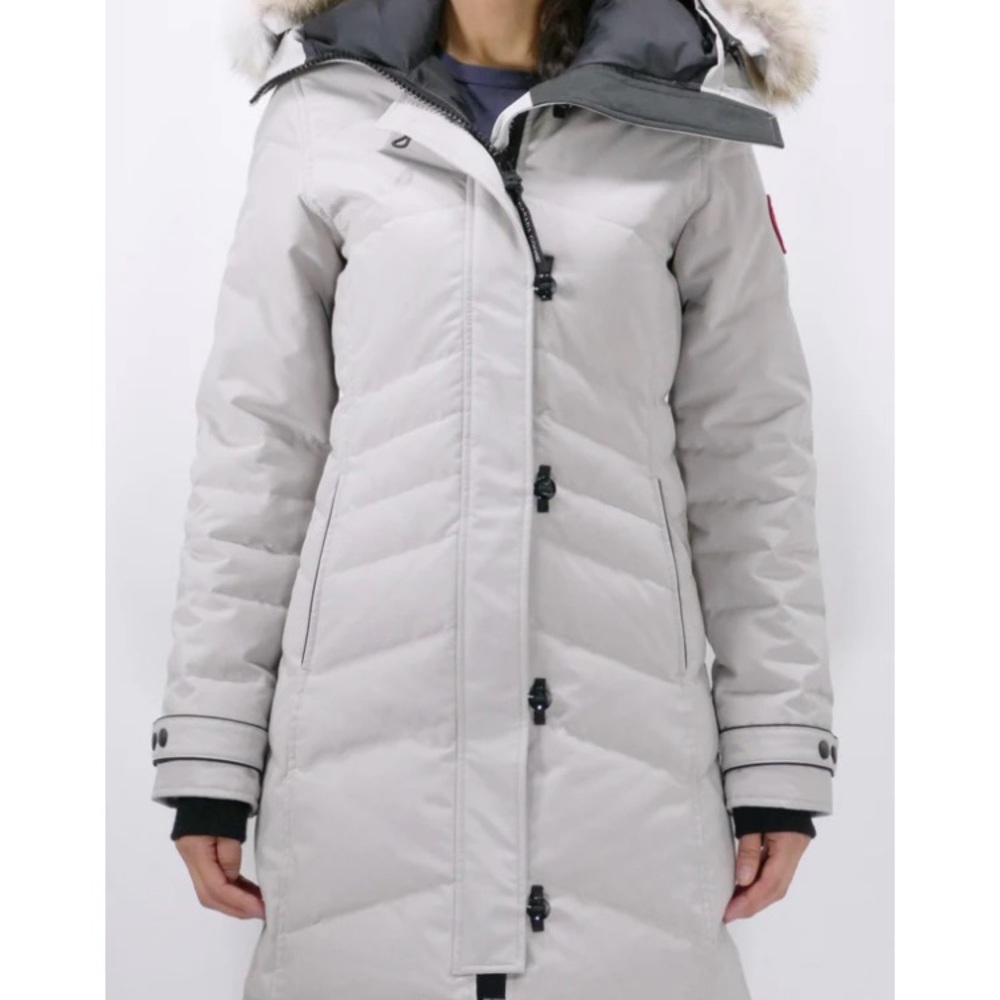 Canada Goose Loretta Parka Fusion . Color Limestone Reasonable offers welcome.